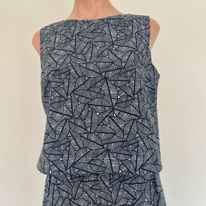 Olinda top - Navy Leaves