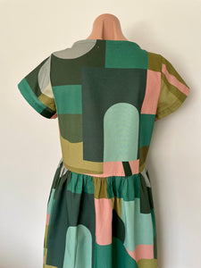 Zoe Dress - Into Town Green