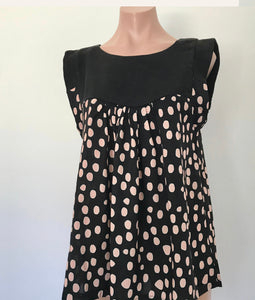 Smock top - Pink spots on black